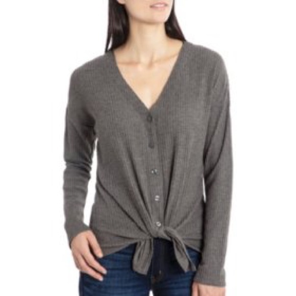 Isaac Mizrahi Tops - NWT Isaac Mizrahi Waffle Knit Button Tie Top Isaac Mizrahi Tops - NWT Isaac Mizrahi Waffle Knit Button Tie Top